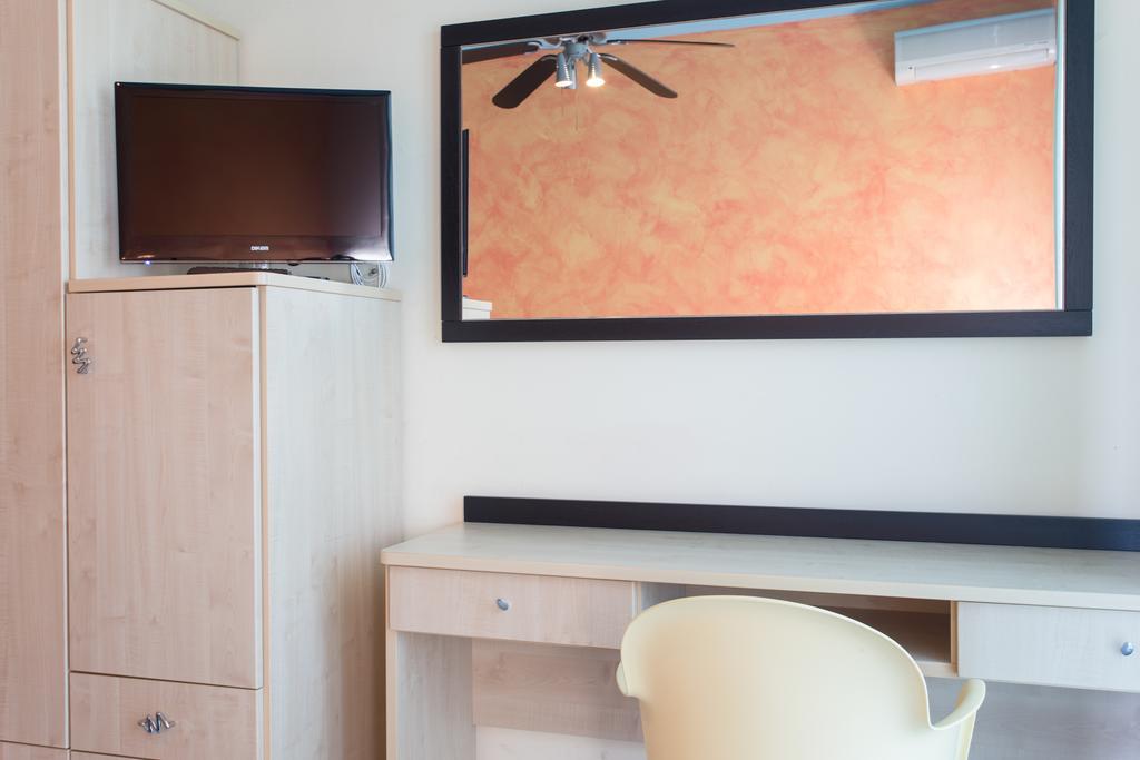 Hotel New Castle Cesenatico Cameră foto